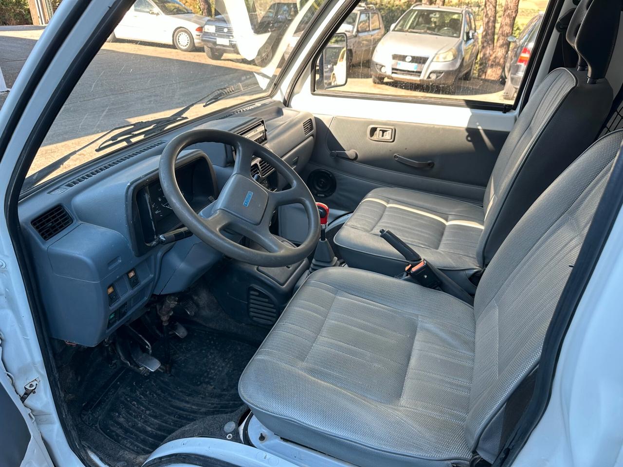 Piaggio Porter 1.3i 16V cat Blind Van