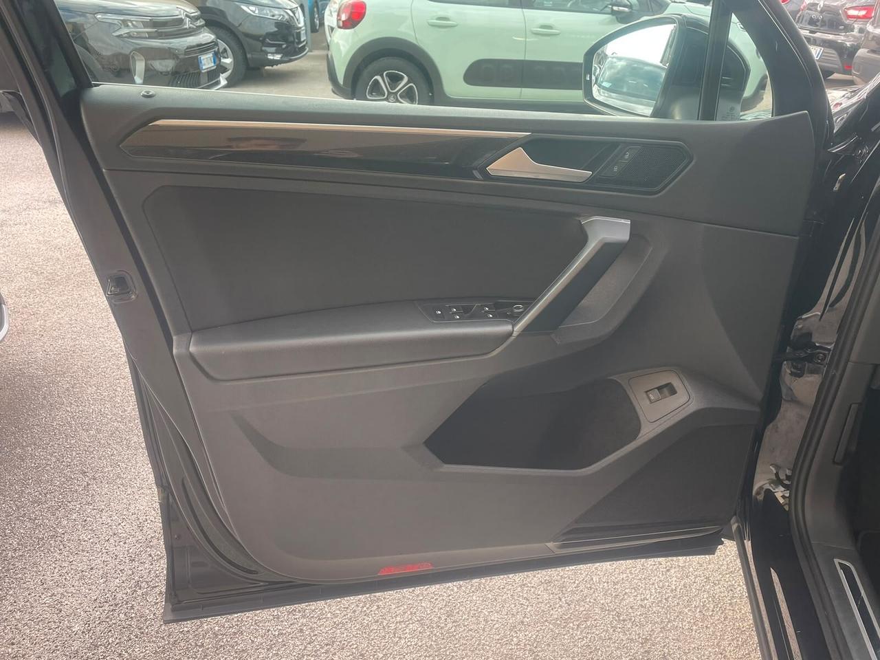 Volkswagen Tiguan 2.0 TDI 150 CV SCR DSG 4MOTION