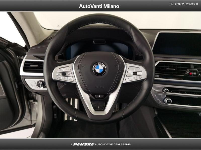 BMW Serie 7 730d xDrive 48V Individual Composition M-Sport