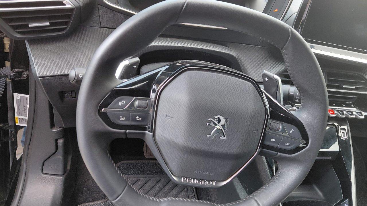 Peugeot 2008 2008 1.5 bluehdi Allure s&s 130cv eat8