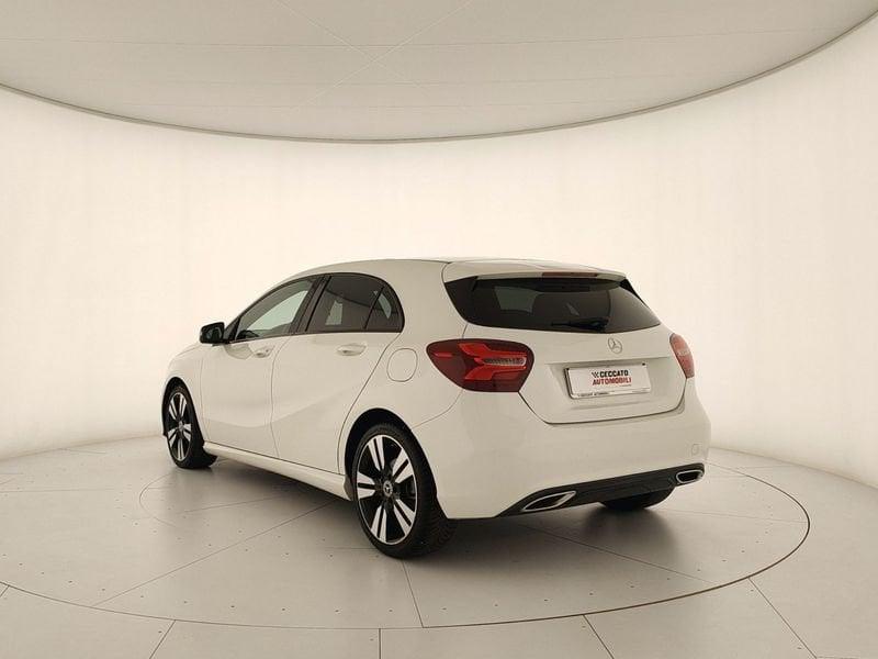 Mercedes-Benz Classe A A 180 d Sport auto my16