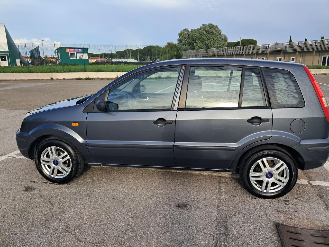 Ford Fusion 1.4 16V 5p. Collection