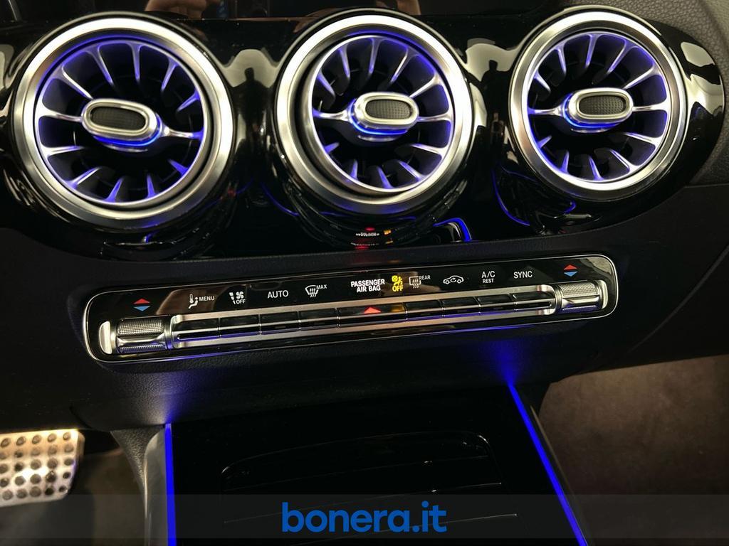 Mercedes GLA 200 200 D Premium 8G-DCT