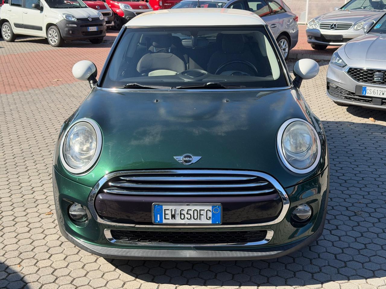Mini Cooper D IV 2014 1.5 3p