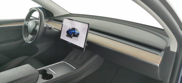 TESLA Model Y Long Range Dual Motor AWD - Autopilot avanzato