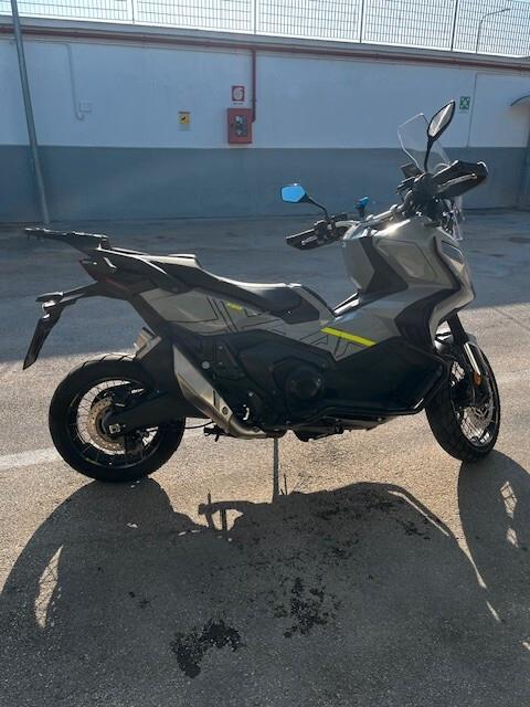 Honda X-ADV 750