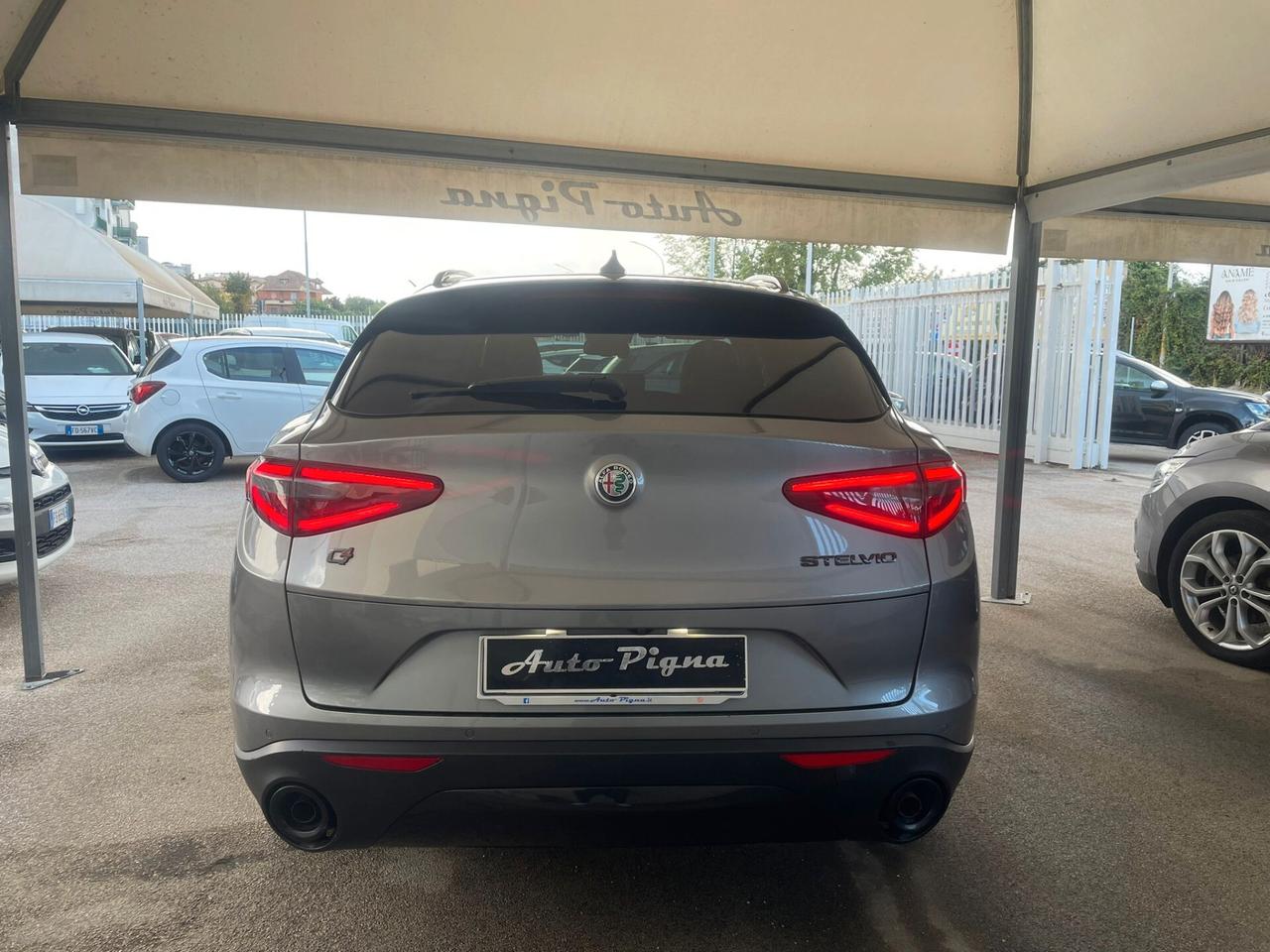 Alfa Romeo Stelvio 2.2 Turbodiesel 190 CV AT8 Q4 Executive