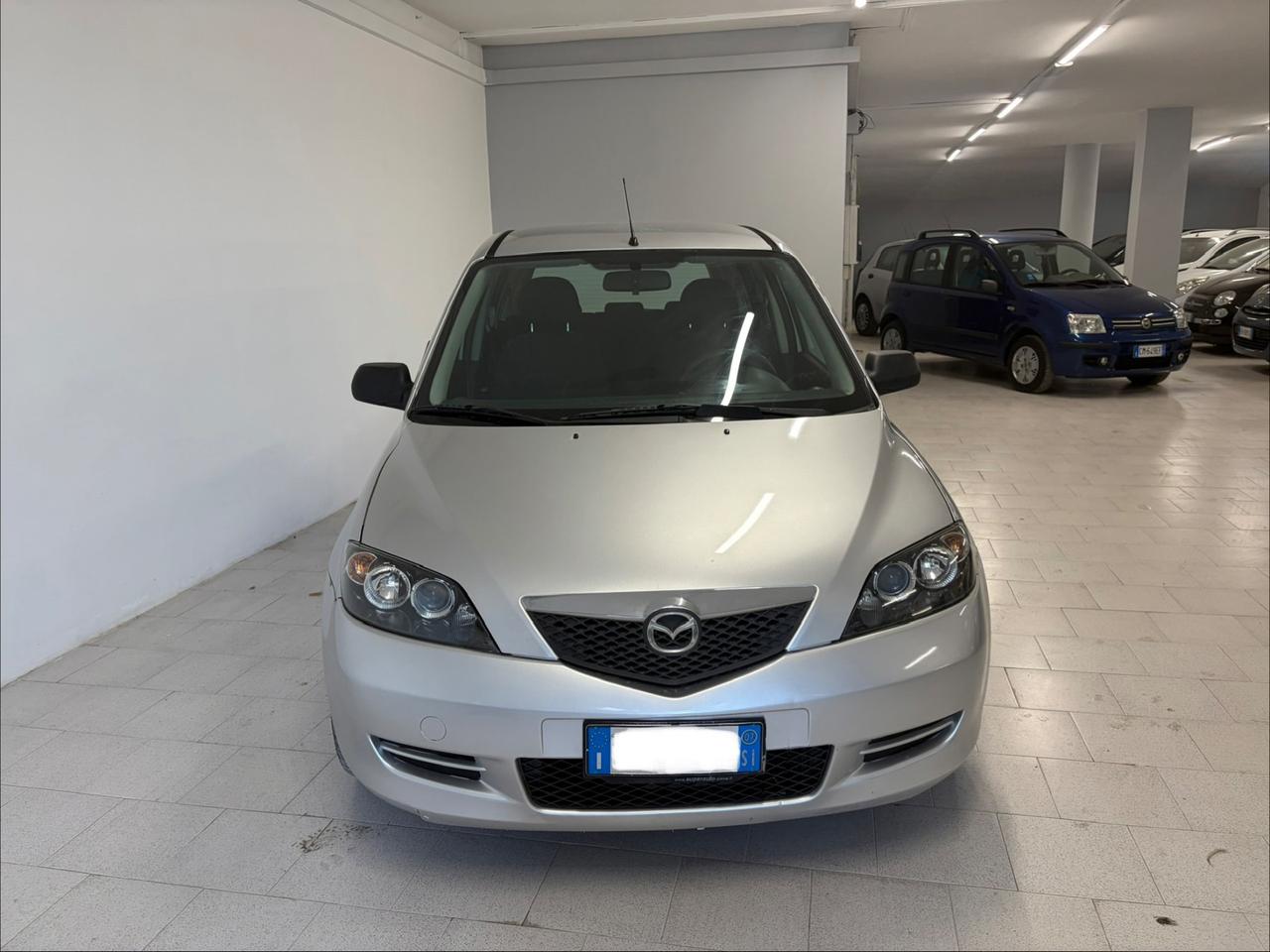 Mazda 2 1.4 Tdi 68 cv Sony ericsson