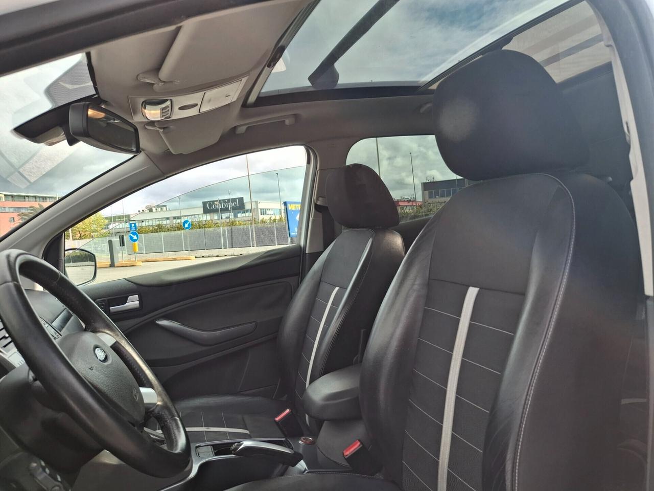 Ford Kuga 2.0 TDCi 136 CV. TITANIUM-TETTO PANORAMICO-