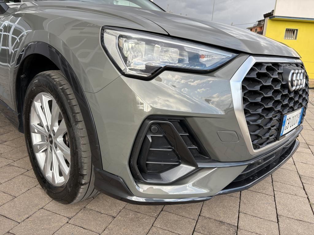 Audi Q3 35 TFSI 150cv Business Advanced