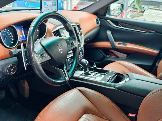 MASERATI Ghibli V6 Diesel 275 CV