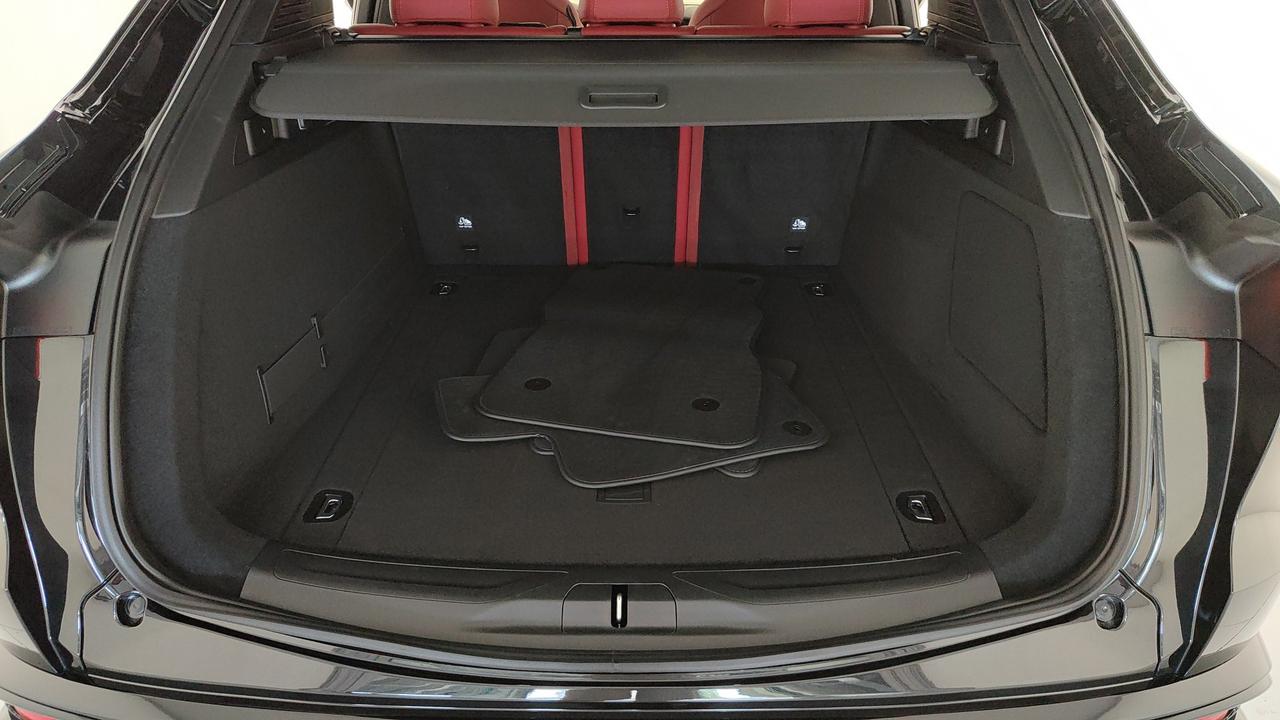 MASERATI Grecale - Grecale 3.0 V6 Trofeo 530cv auto