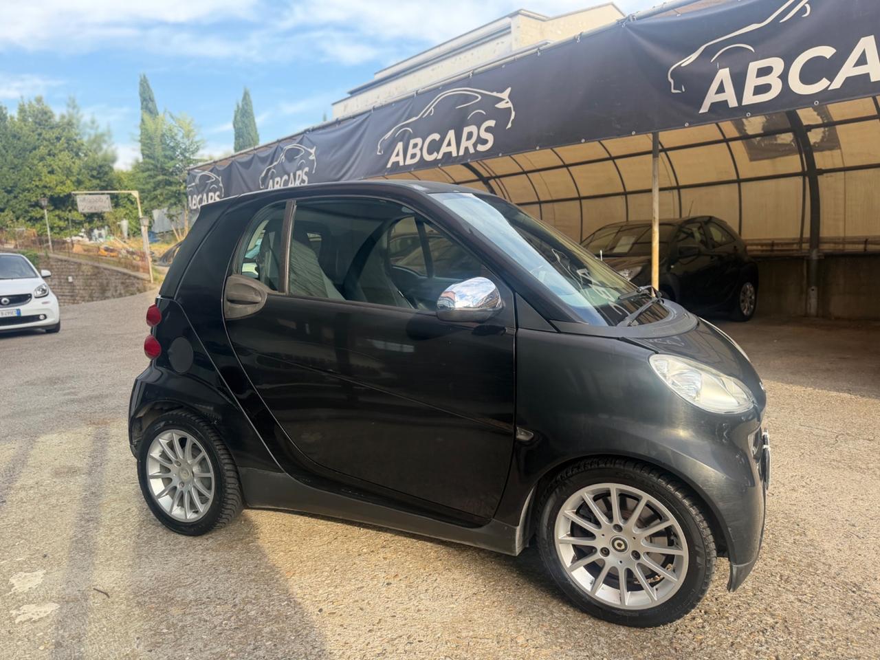 Smart ForTwo 1000 52 kW coupé pure