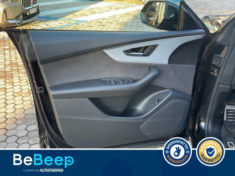 Audi Q8 45 3.0 TDI MHEV SPORT QUATTRO TIPTRONIC