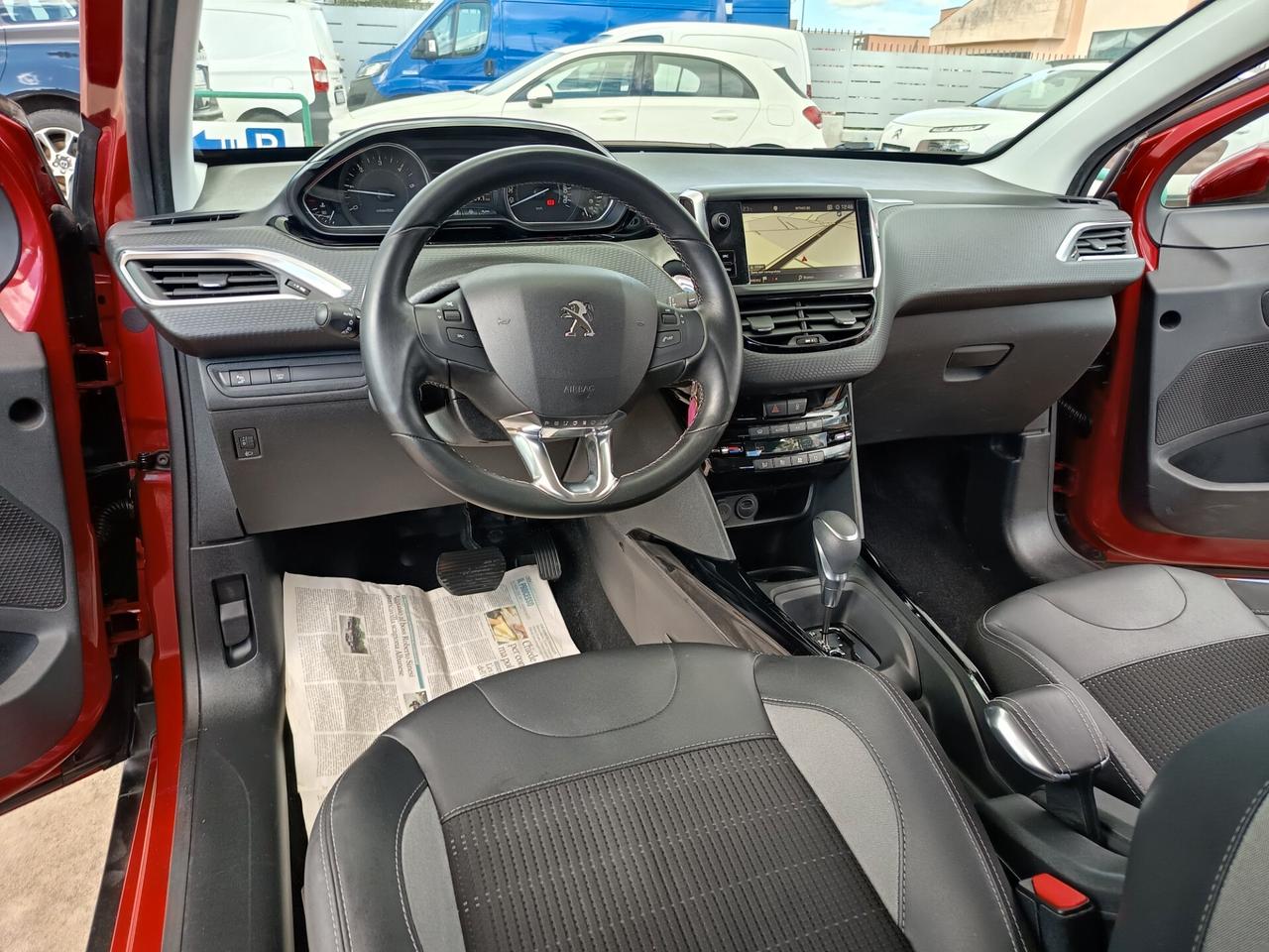 Peugeot 2008 BlueHDi 120 EAT6 S&S Allure