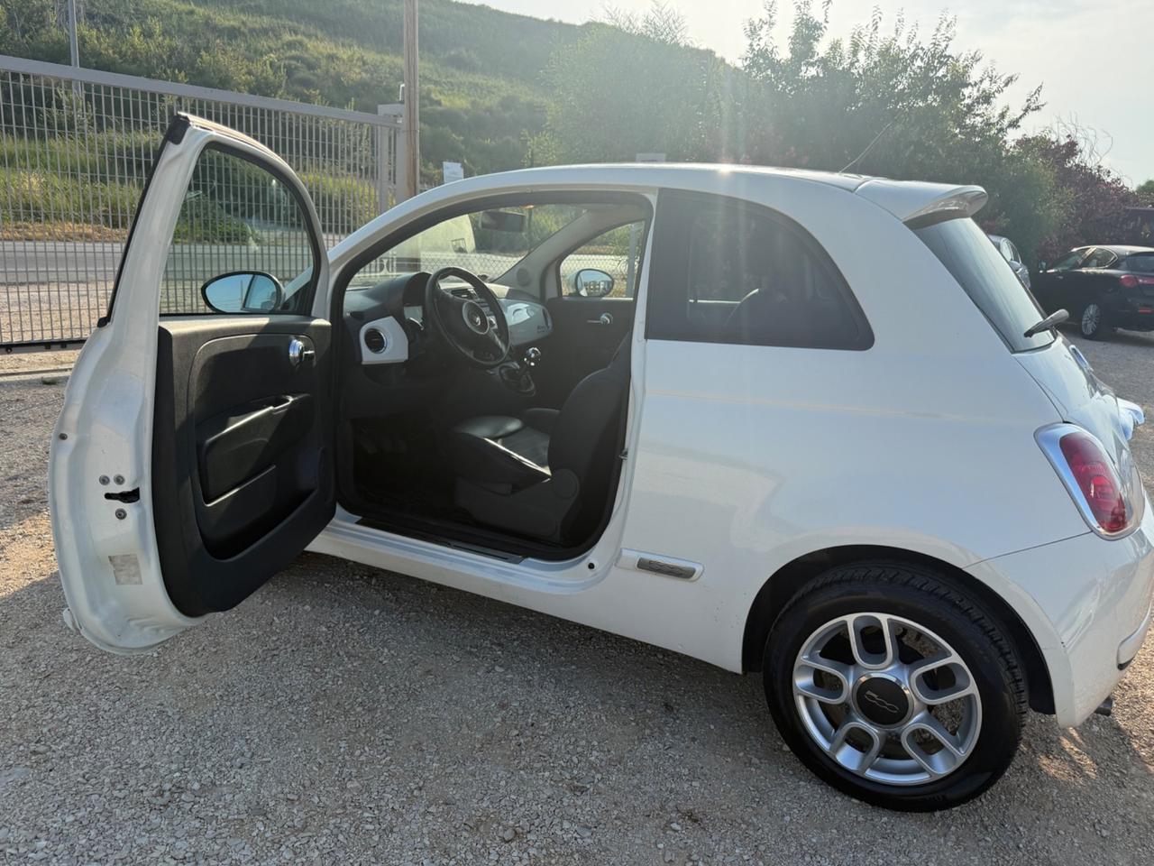 Fiat 500 1.3 Multijet Lounge 3.999€ Permute