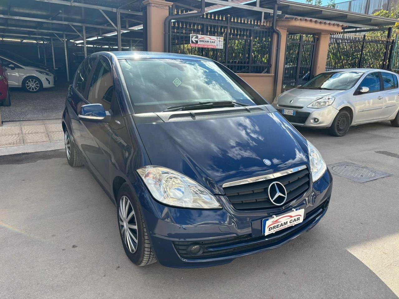 Mercedes-benz A 160 CDI BlueEFFICIENCY Avantgarde