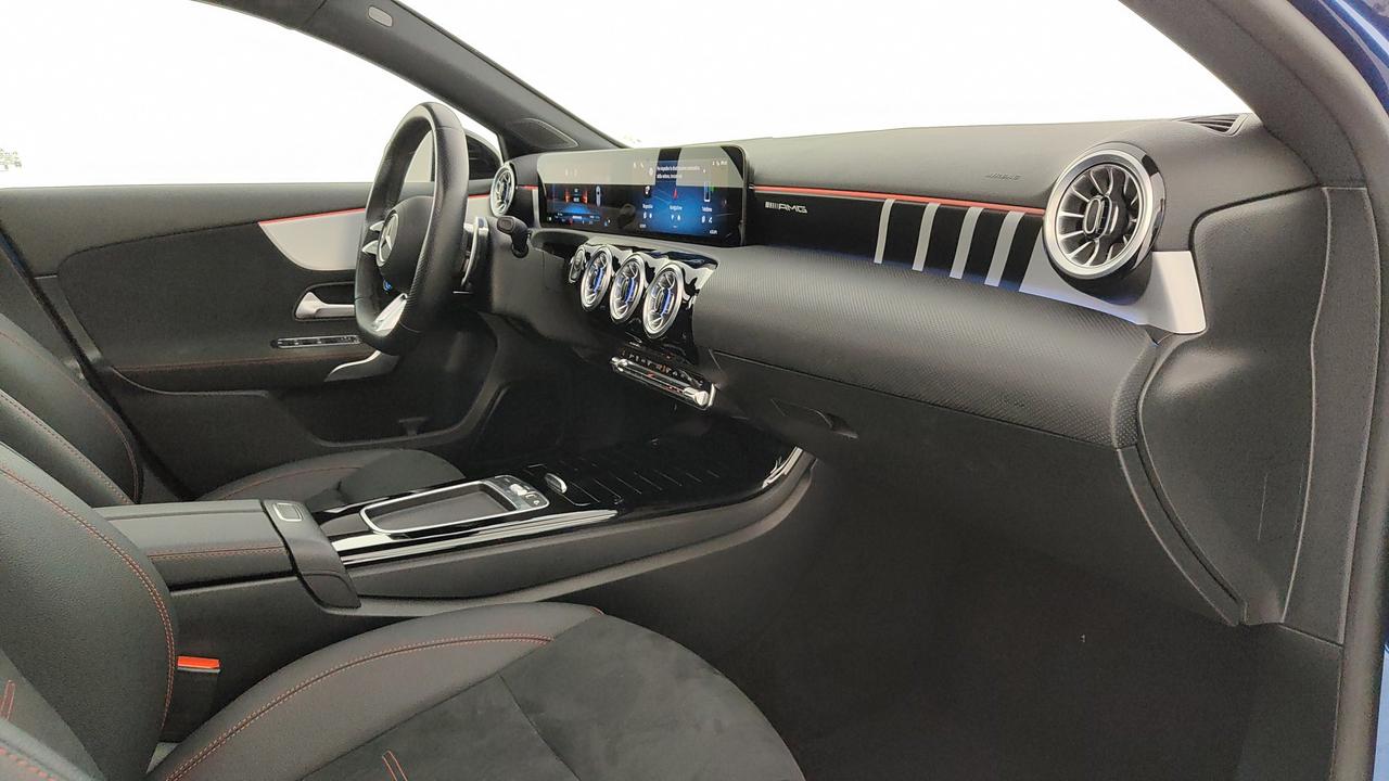 Mercedes-Benz A AMG 35 AMG Line Premium 4matic auto