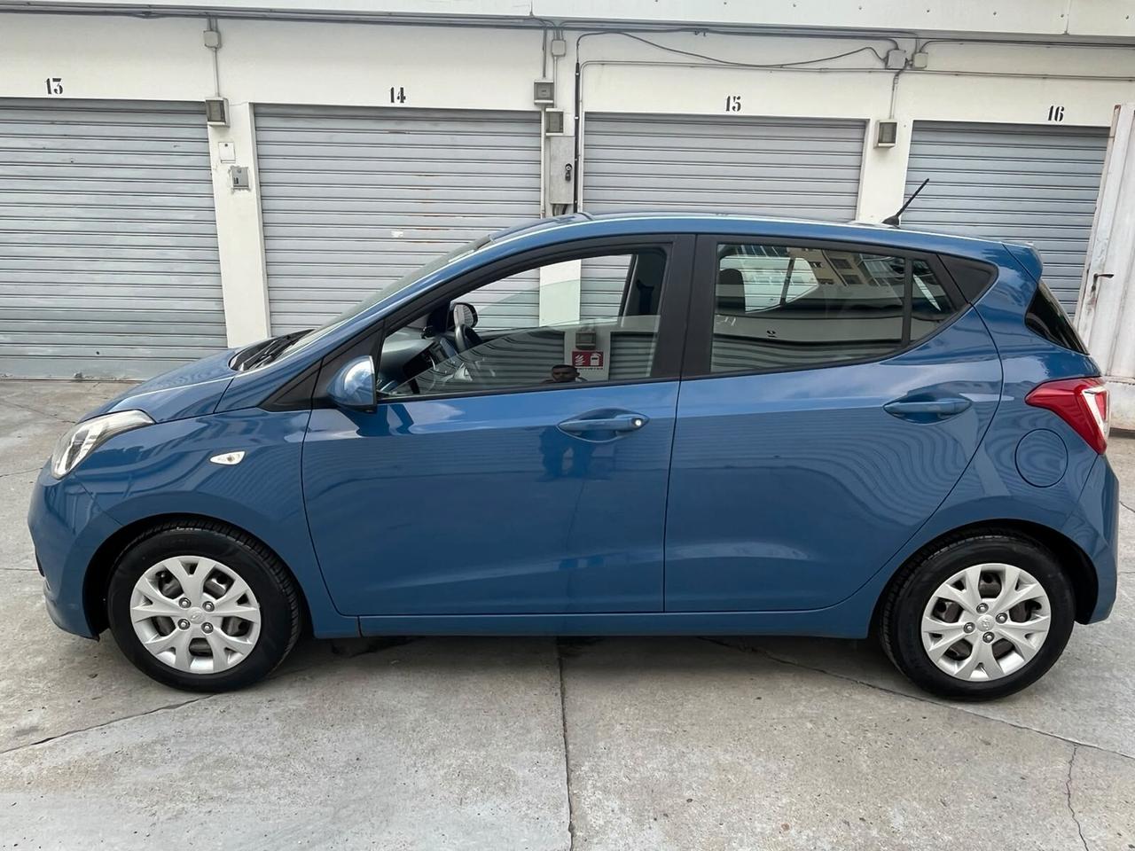 Hyundai i10 1.0 MPI Sound Edition