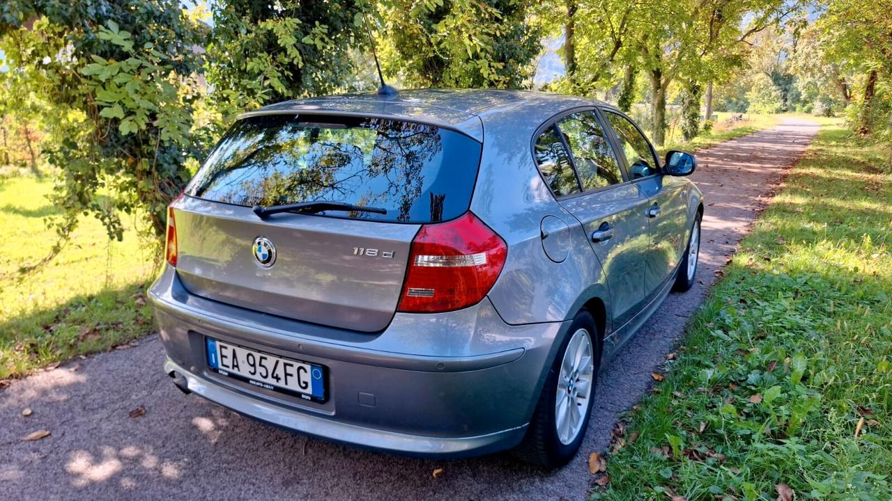 BMW 118D ELETTA