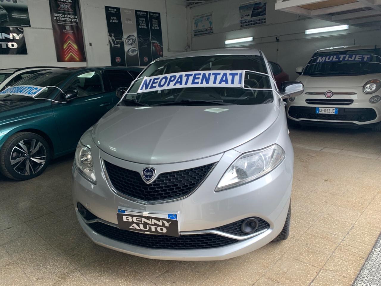 Lancia Ypsilon 1.2 69 CV 5 porte GPL Ecochic Platinum