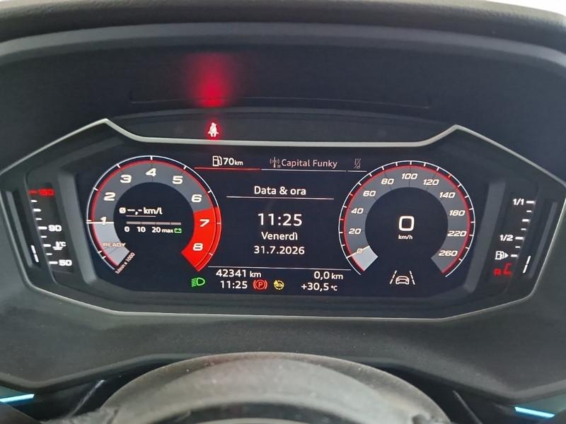 AUDI A1 35 TSI CITYCARVER ADMIRED 5 PORTE BERLINA