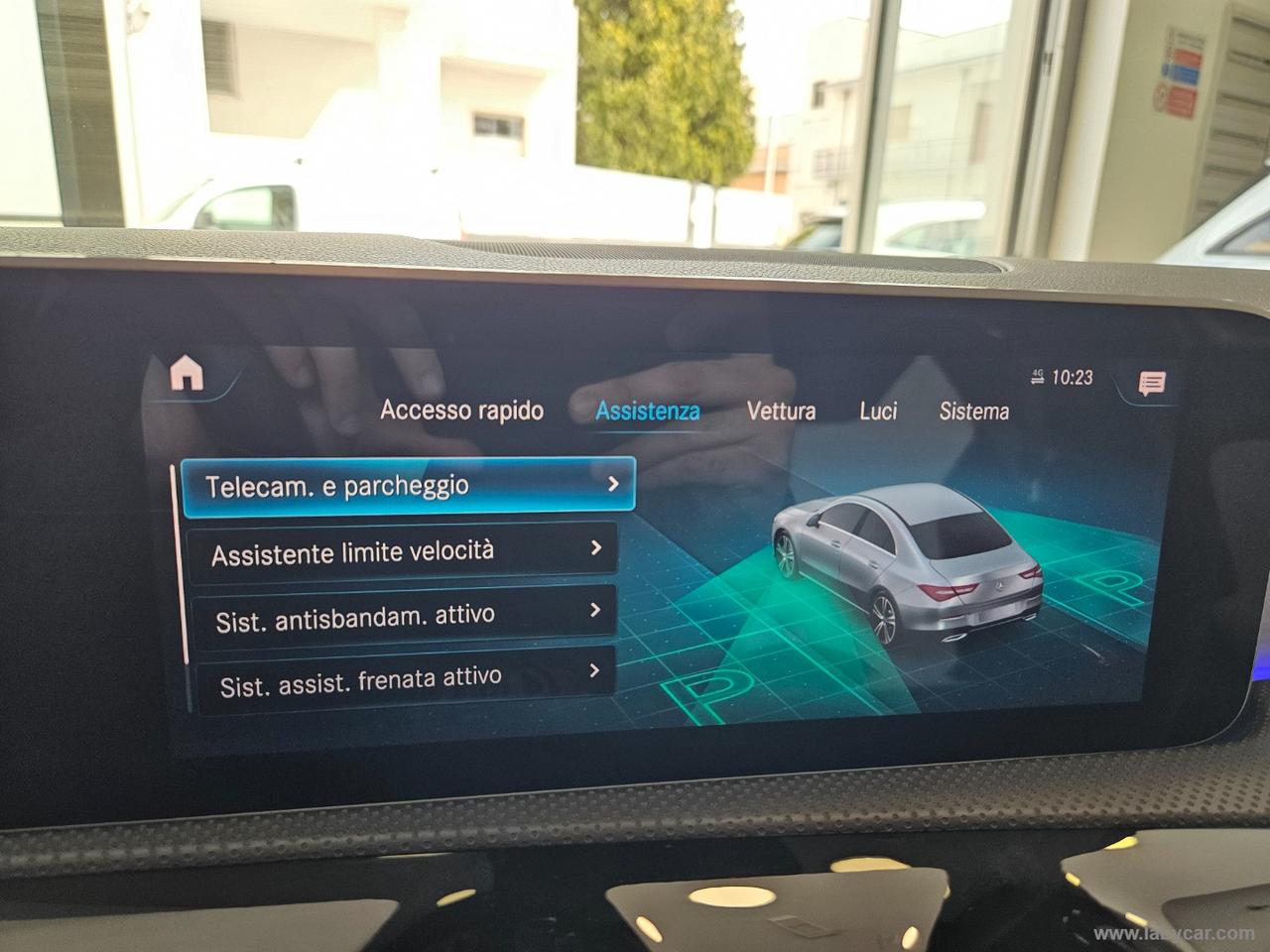 MERCEDES-BENZ CLA 200 d Automatic Premium
