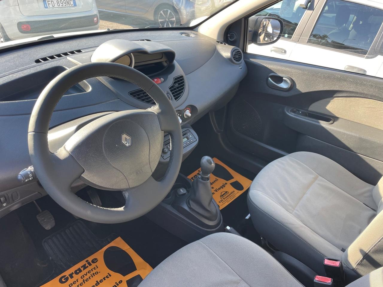RENAULT TWINGO 1.2 BENZINA 75 (CV) 2010
