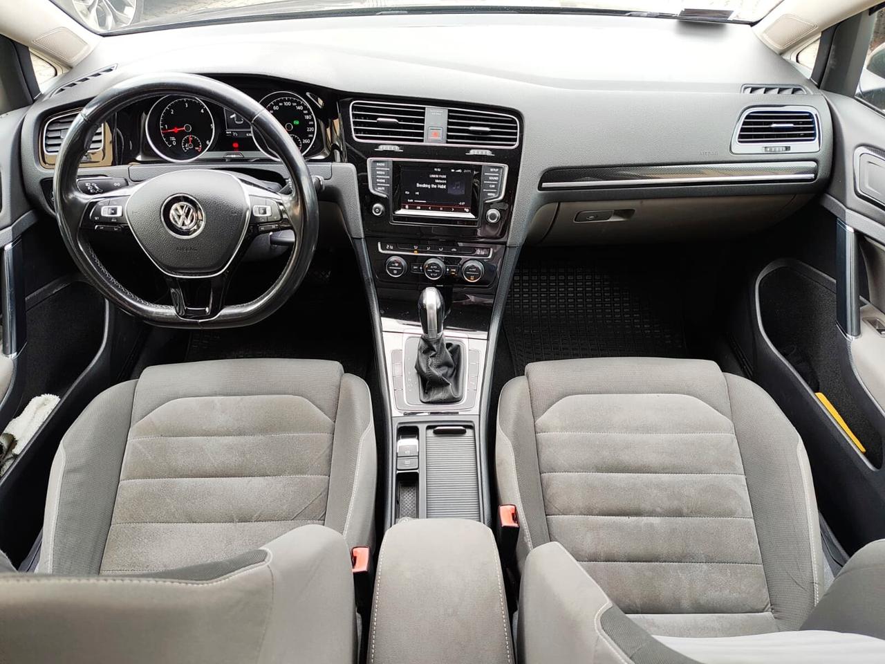 Volkswagen Golf 2.0 TDI DSG 5p.