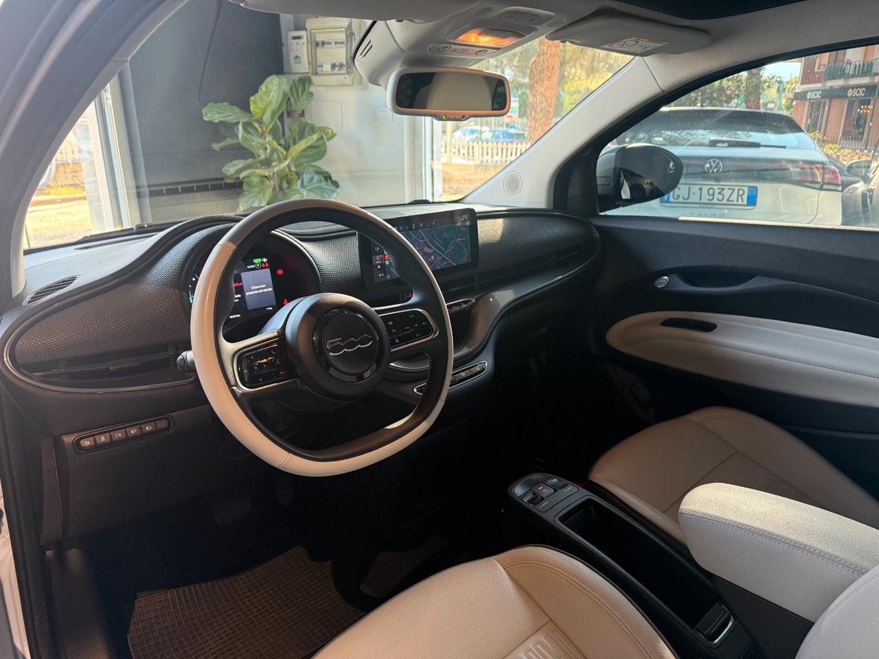 Fiat 500 500e Cabrio 42 kWh La Prima