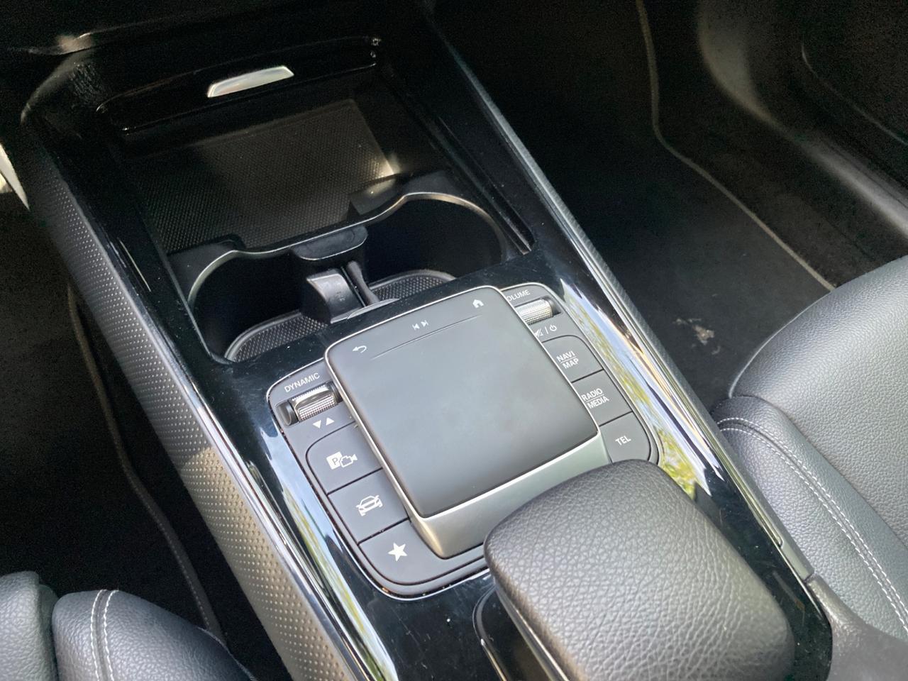 Mercedes-Benz GLB 200 d Business Extra auto