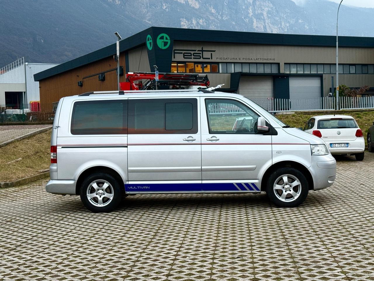 Multivan 2.5 TDI/174CV MOTORE NUOVO fattura 8000€