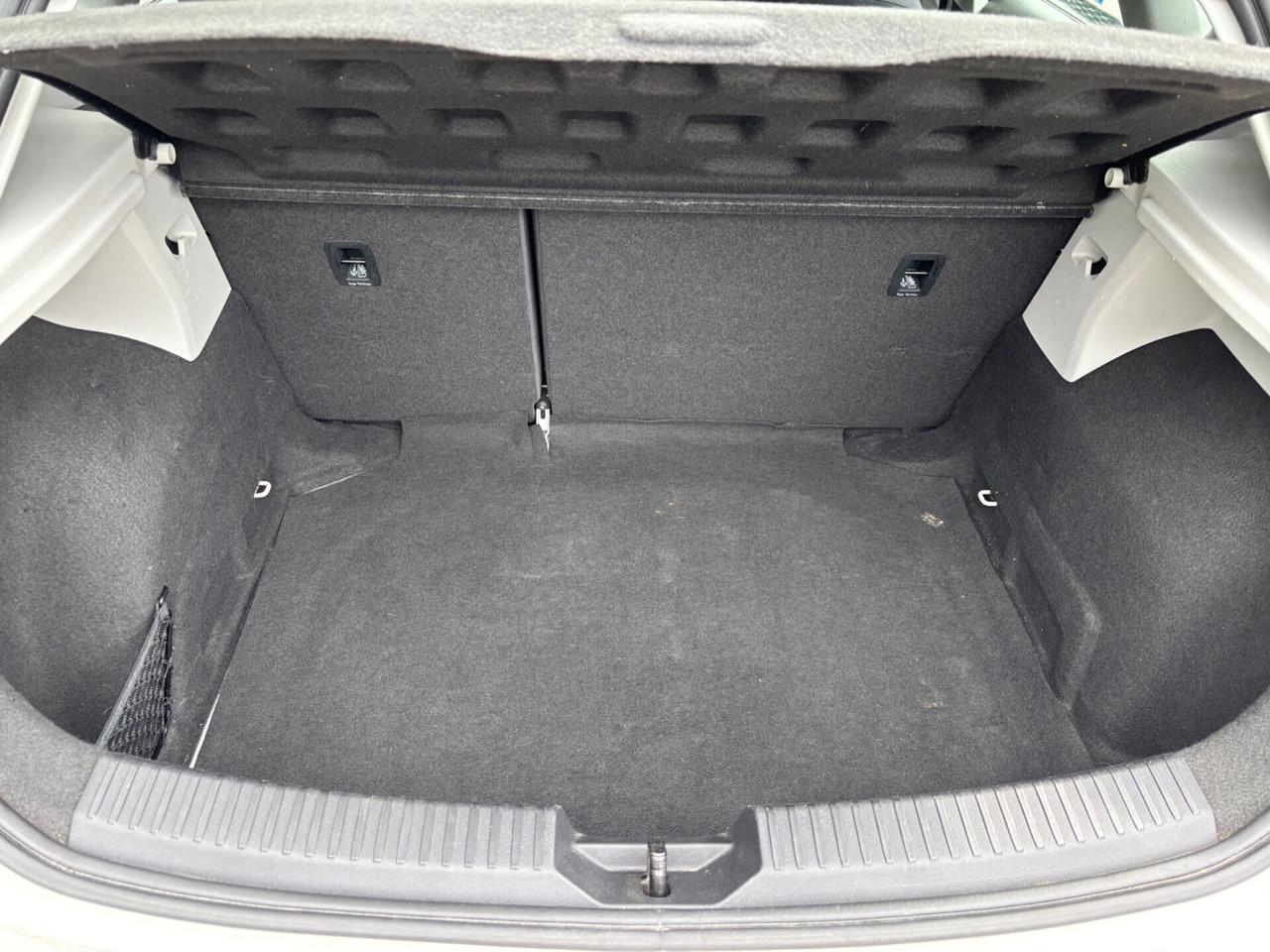 Seat Leon 1.6 TDI 115CV 5p. Style OK NEOPATENTATI