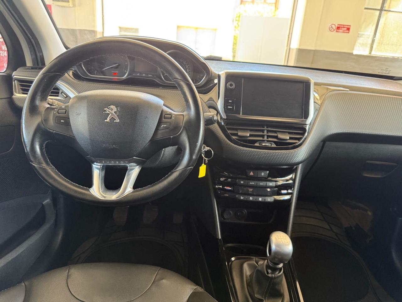 Peugeot 2008 BlueHDi 120 S&S Allure