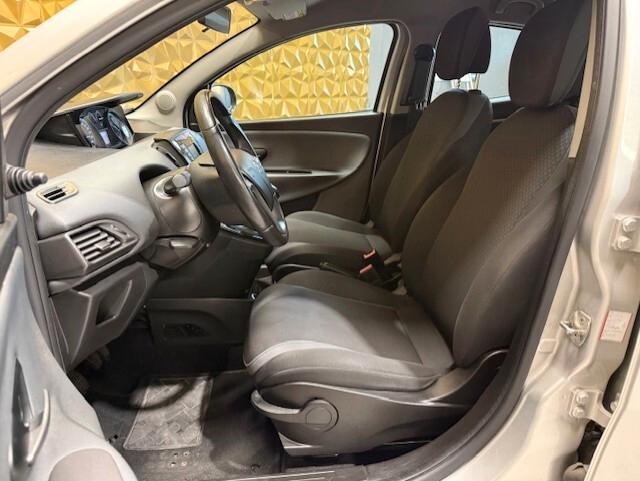 Lancia Ypsilon 1.3 MJT 16V 95 CV 5 porte Gold
