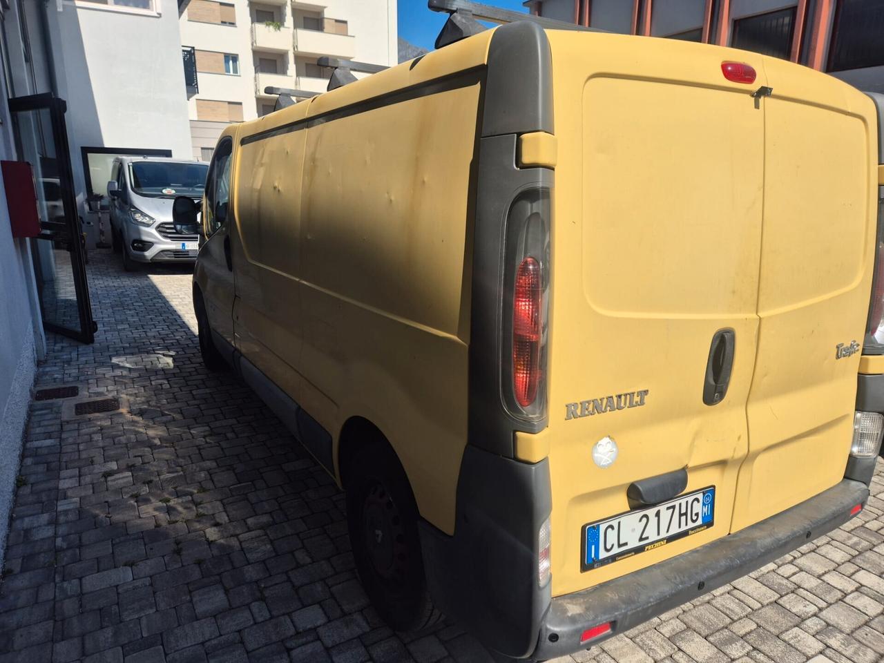 Renault Trafic T29 1.9 dCi 80CV PL