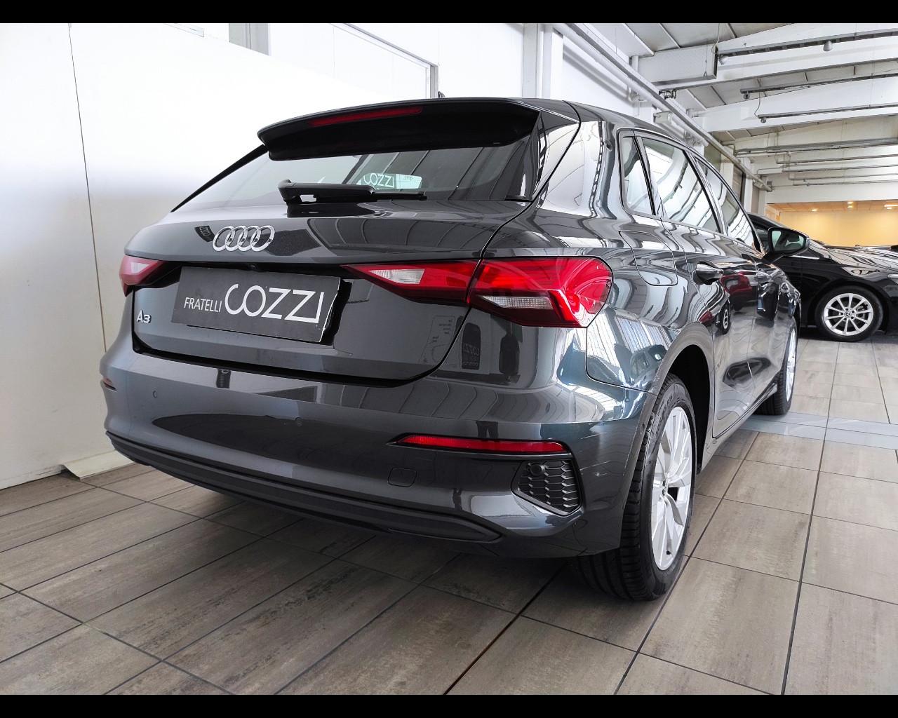 AUDI A3 4ª serie - A3 SPB 40 TFSI e S tronic Business