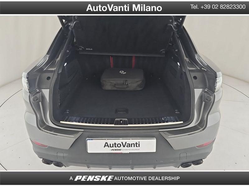 Porsche Cayenne Coupè Cayenne Coupe 3.0 e-hybrid 5p.ti tiptronic