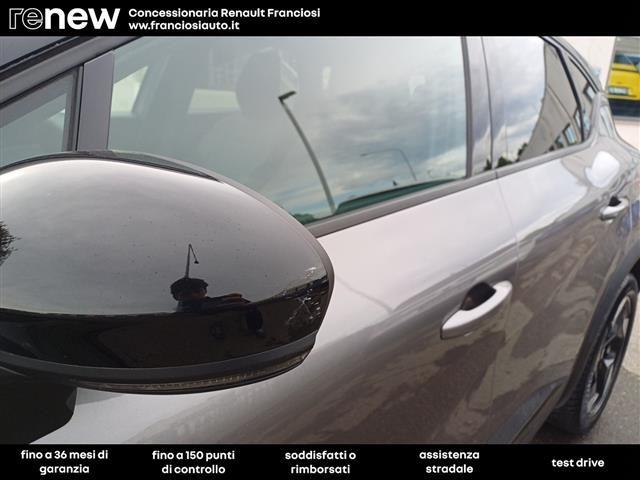 RENAULT Captur TCE 90 TECHNO MOD 2025