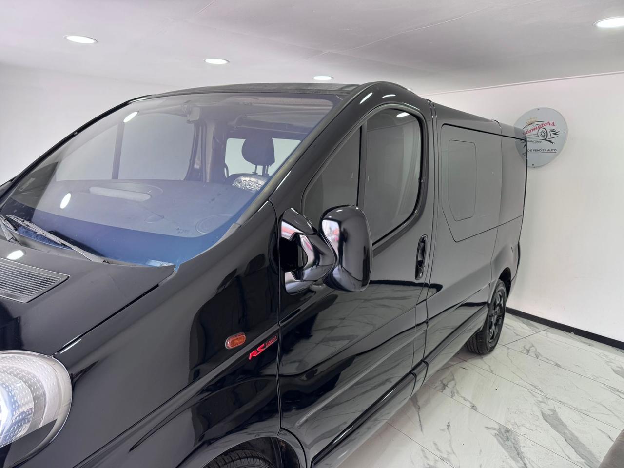 Renault Trafic 2.5 dCi -VETRATO-OMOLOGATO 8 POSTI -2005