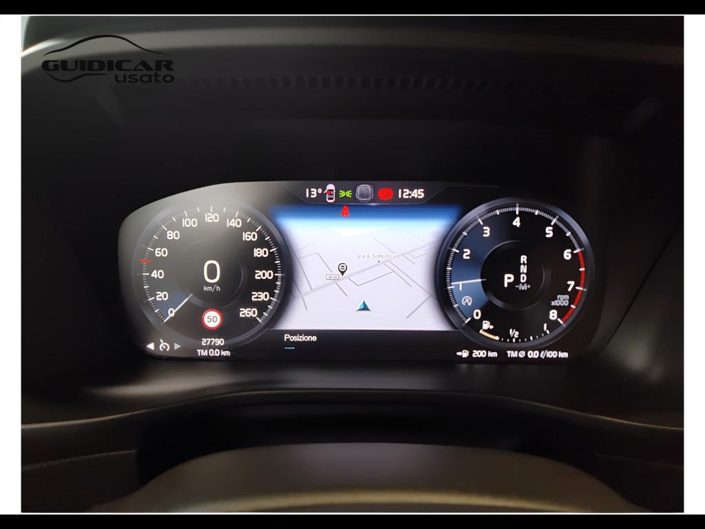 VOLVO XC40 2023 - XC40 1.5 t2 Essential auto