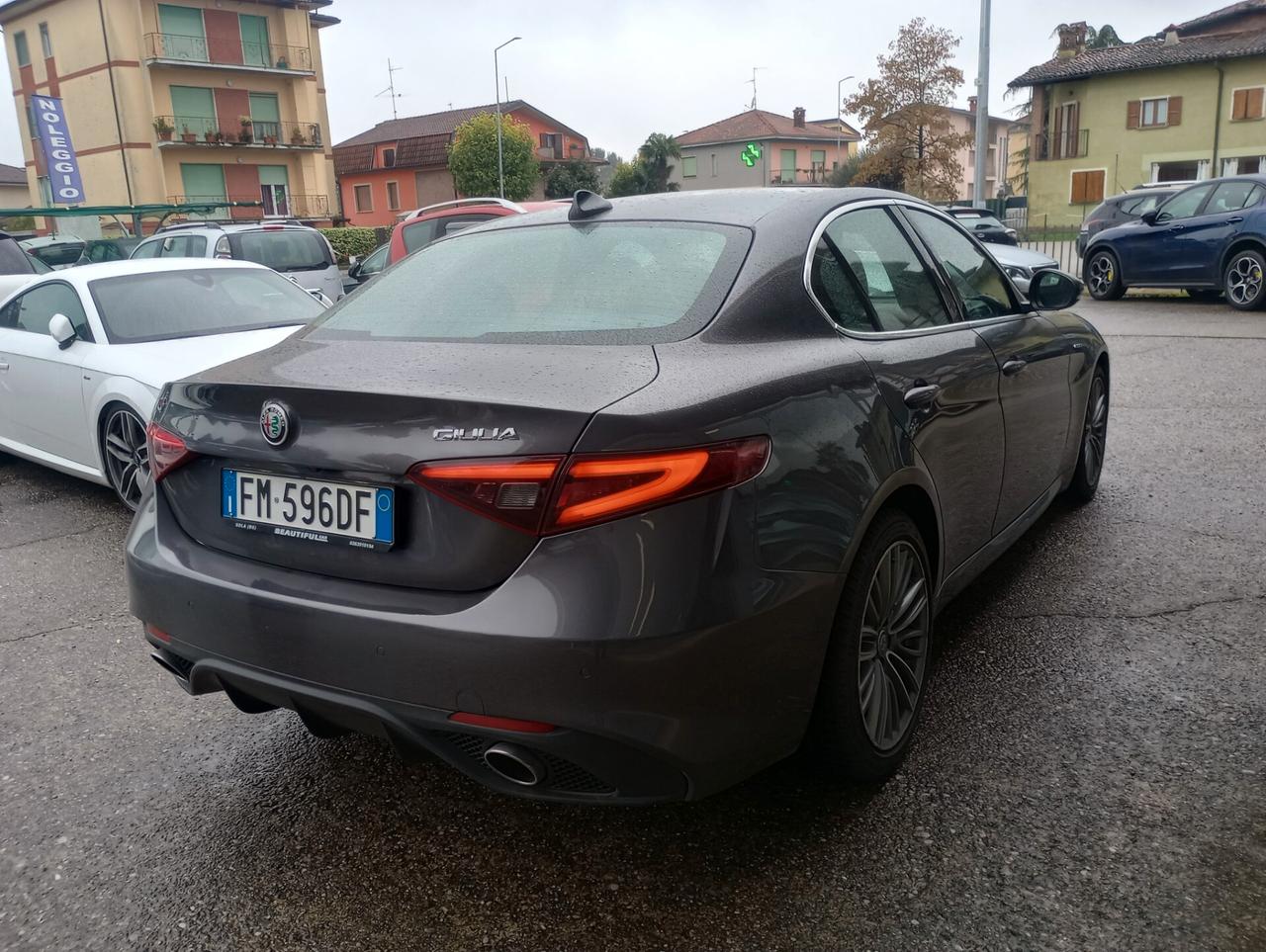 Alfa Romeo Giulia 2.2 Turbodiesel 210 CV AT8 AWD Q4 Veloce