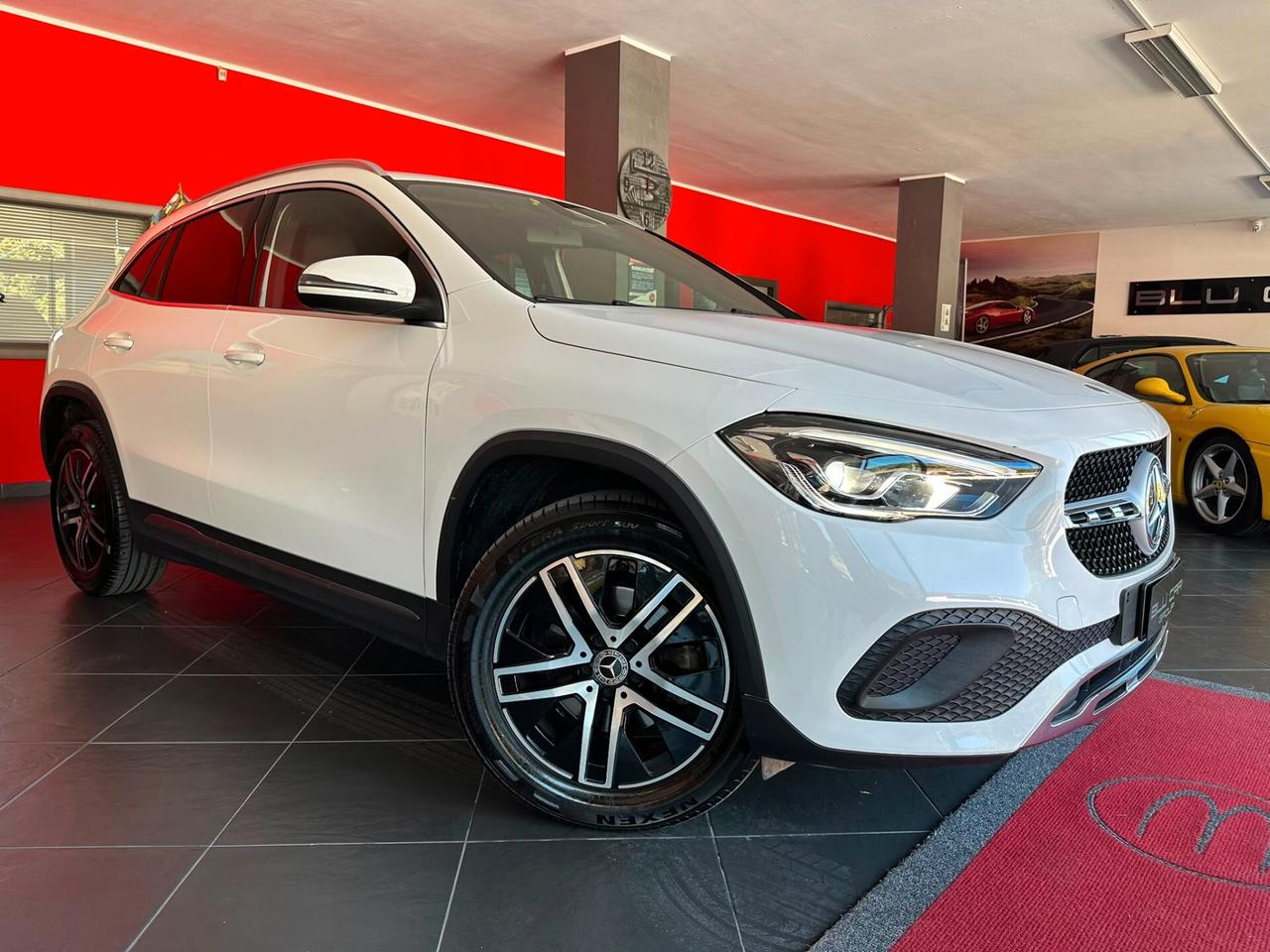 MERCEDES GLA 200d SPORT 150cv AUT