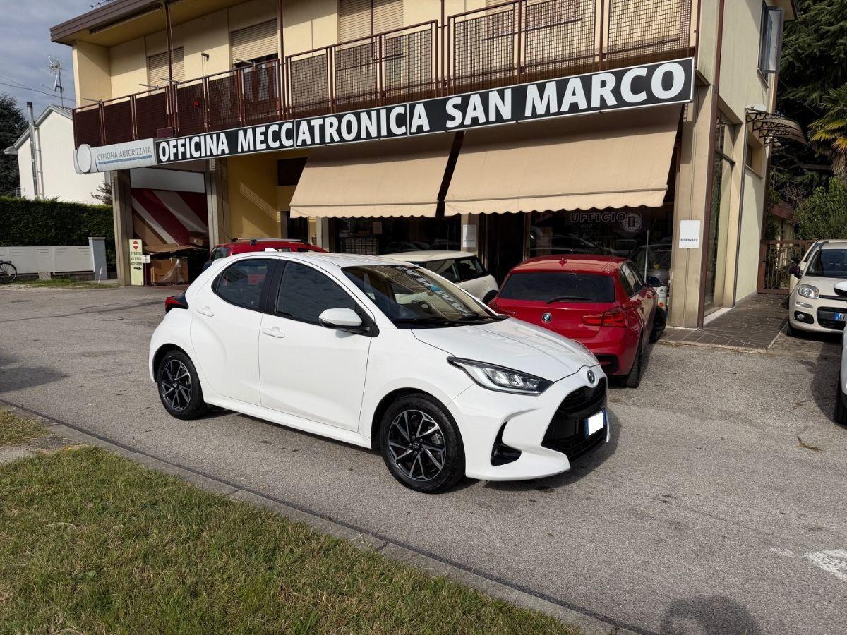 TOYOTA - Yaris - 1.5 Hybrid 5p. E-CVT Trend #TAG.TOYOTA