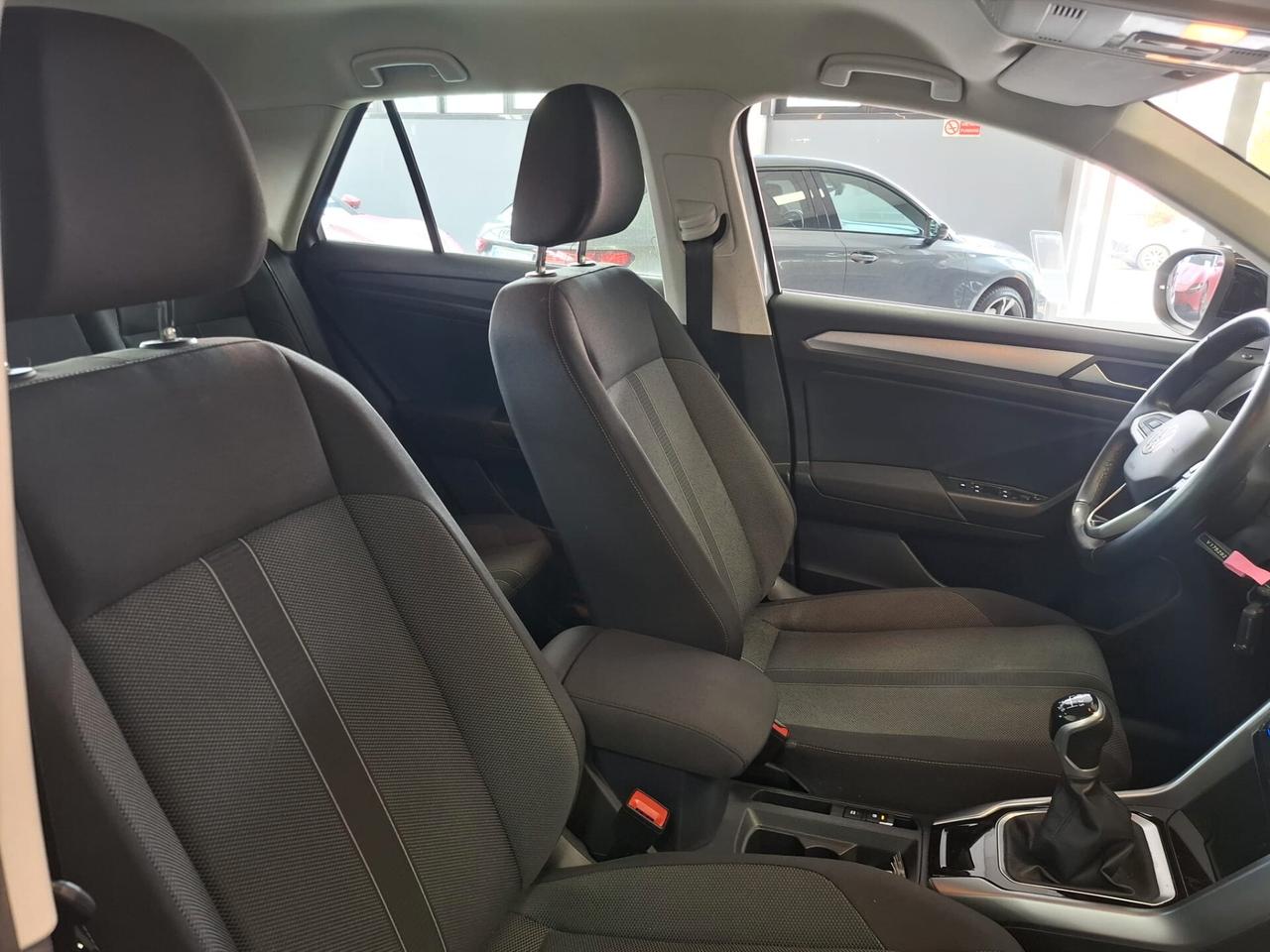 Volkswagen T-Roc Benzina Manuale