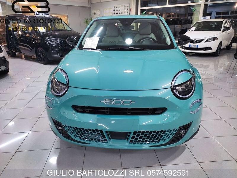 FIAT 600 600 Hybrid 145 CV DCT MHEV Icon