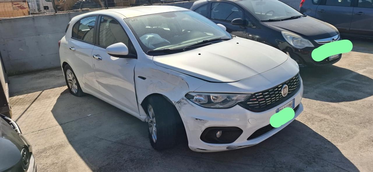 2016 Fiat Tipo 1.4 5 porte Lounge