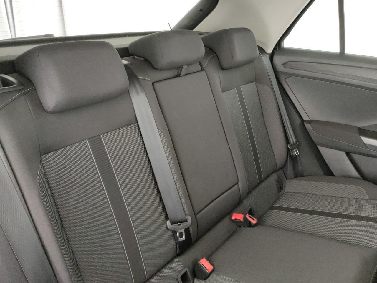 Volkswagen T-Roc 1.0 tsi life 110cv