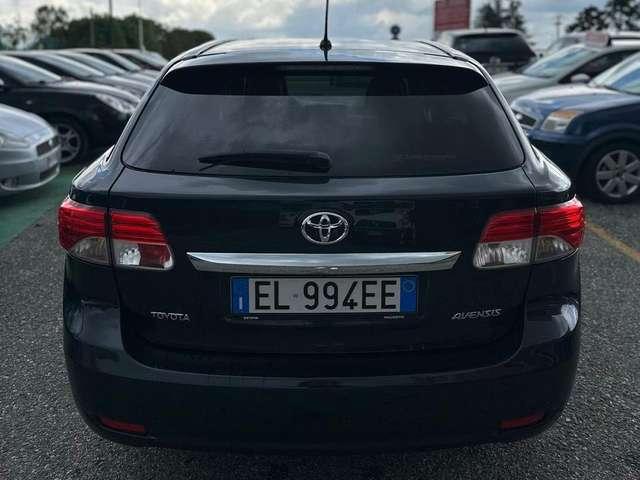 Toyota Avensis Avensis Wagon 2.0 d-4d Lounge