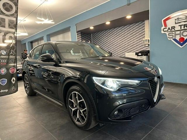 Alfa Romeo Stelvio 2.2 Turbodiesel 180 CV AT8 RWD Super